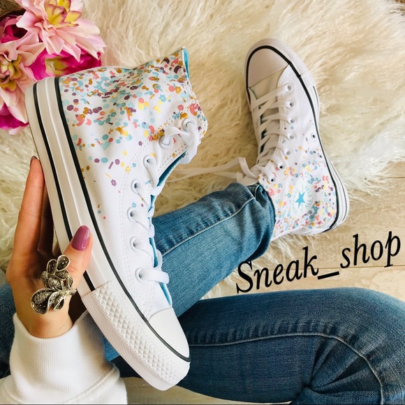 Converse Shoes - NWT Converse Chuck Taylor All Star